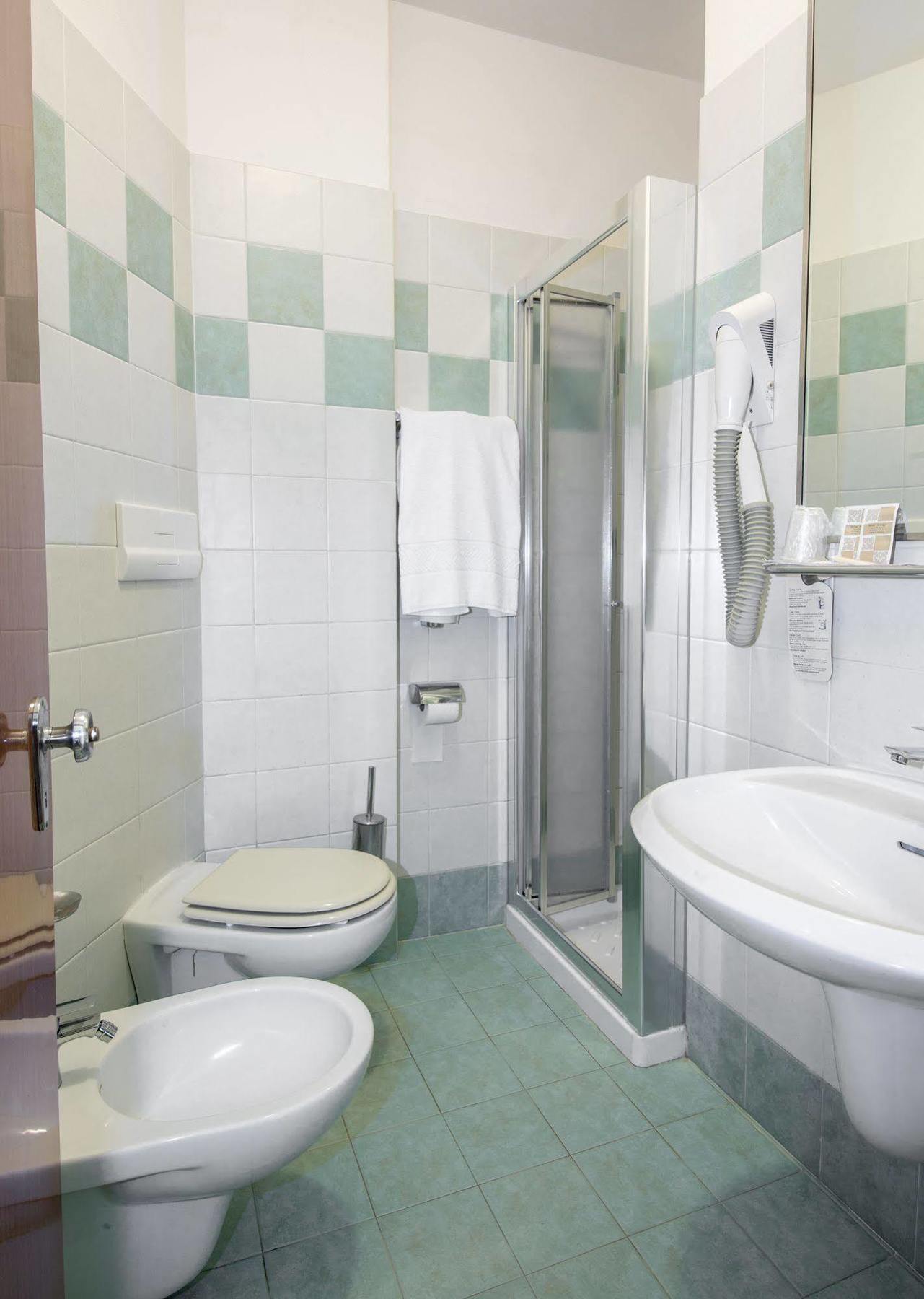 Hotel Nember